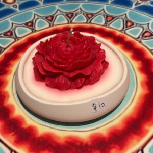 peony candle in round dish
